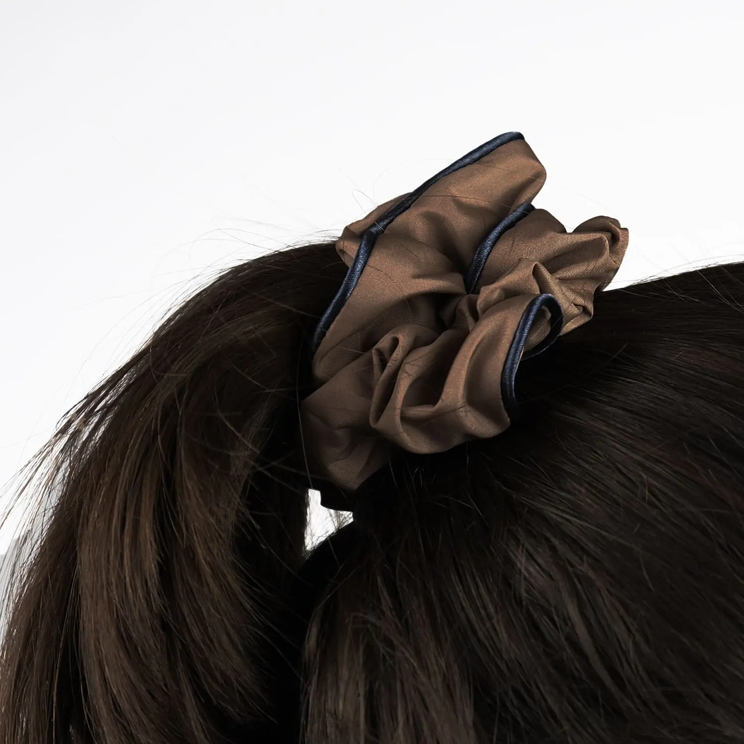 Upcycled mocha scrunchie -Le Parapluie de Cherbourg- Atelier Boivin Paris