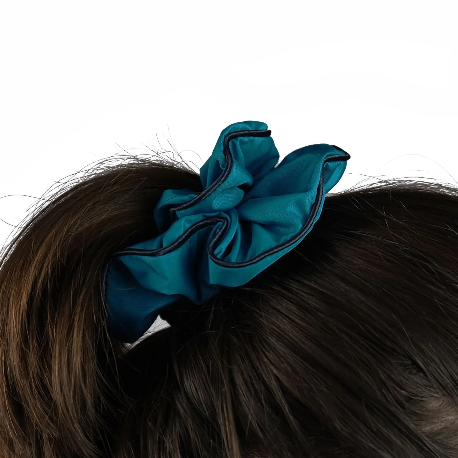 chouchou-upcyclé-cobalt-Le Parapluie de Cherbourg-Atelier Boivin Paris