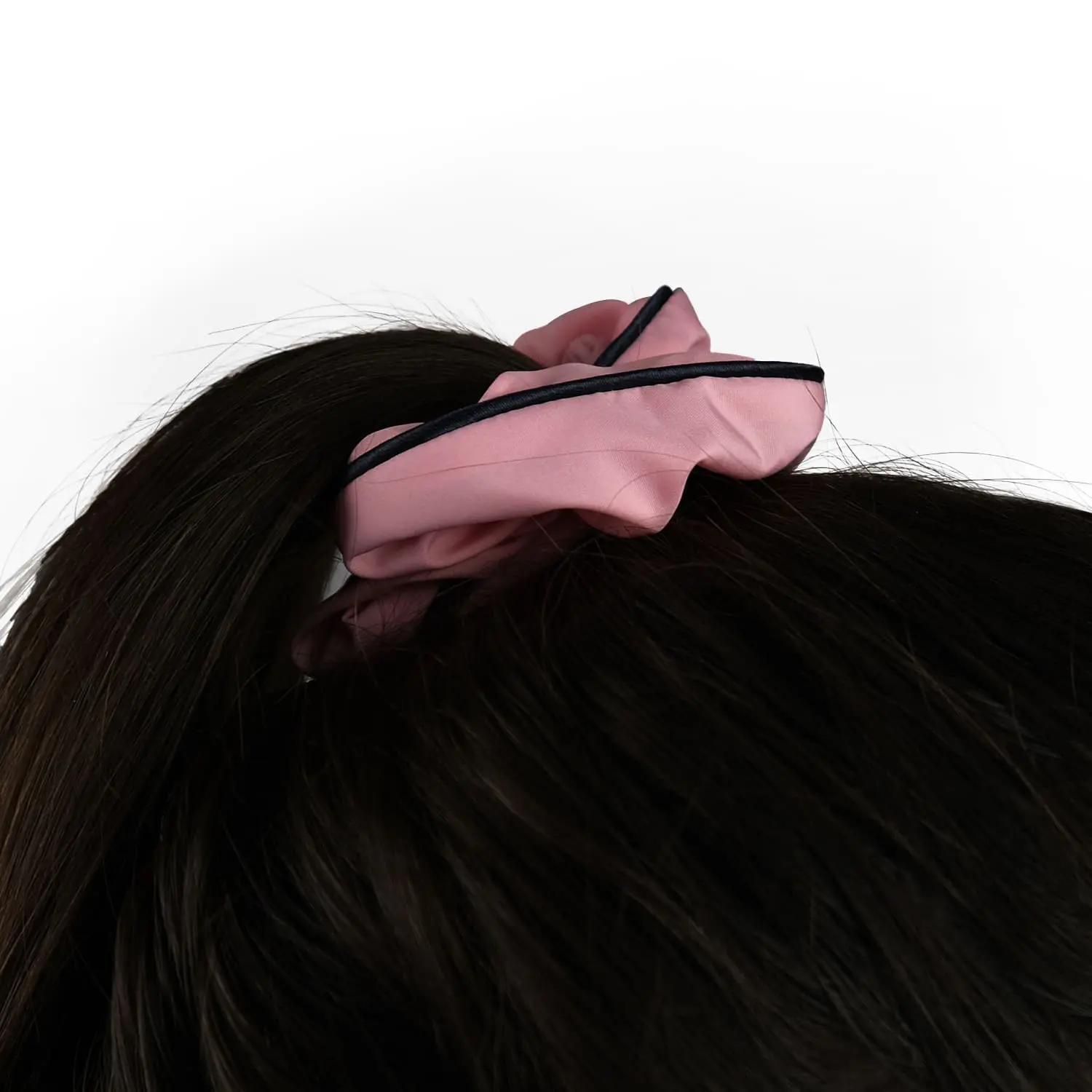 chouchou-upcyclé-rose-Le Parapluie de Cherbourg-Atelier Boivin Paris