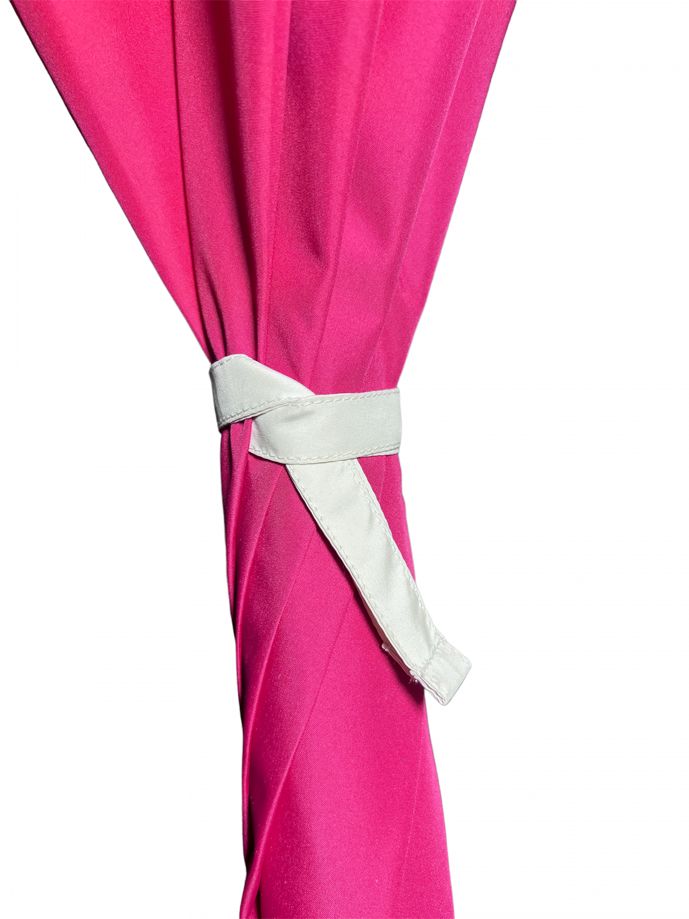 Ecru on Fuschia Strap