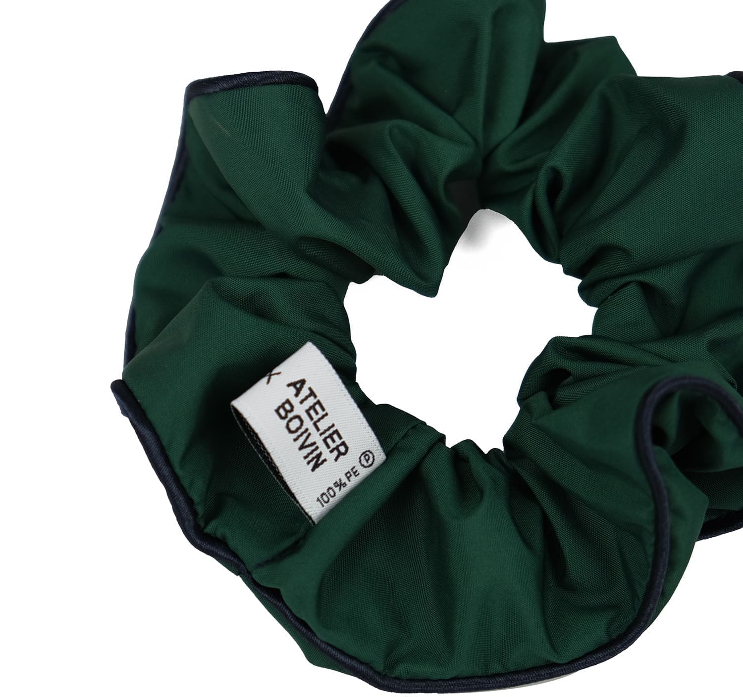 Chouchou upcyclé vert Le Parapluie de Cherbourg en collaboration avec Atelier Boivin Paris
