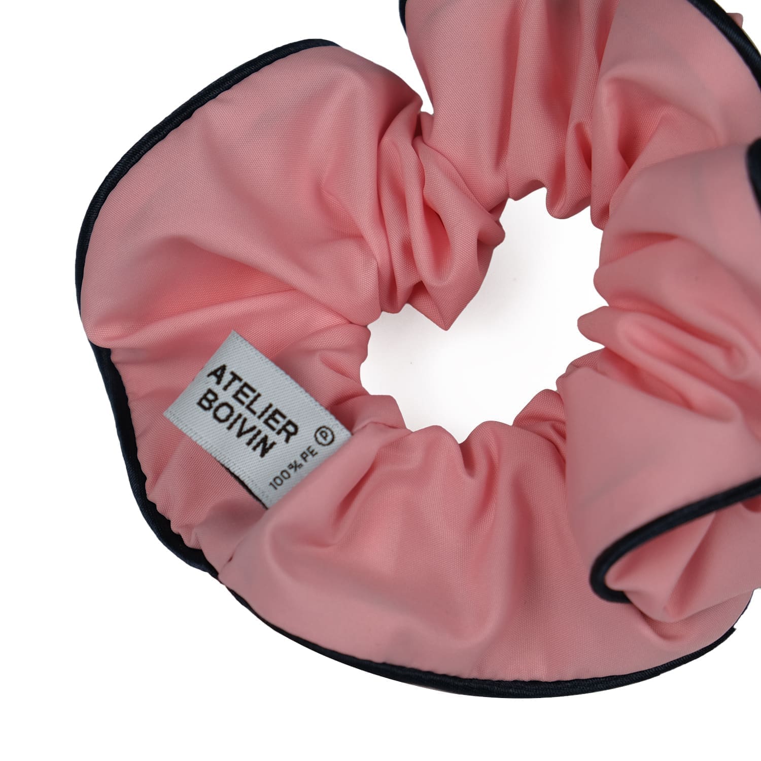 chouchou-upcyclé-rose-Le Parapluie de Cherbourg-Atelier Boivin Paris